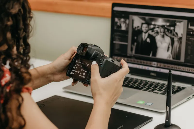 After the Shutter: The Rigorous Art of Choosing One Image from Ten Thousand